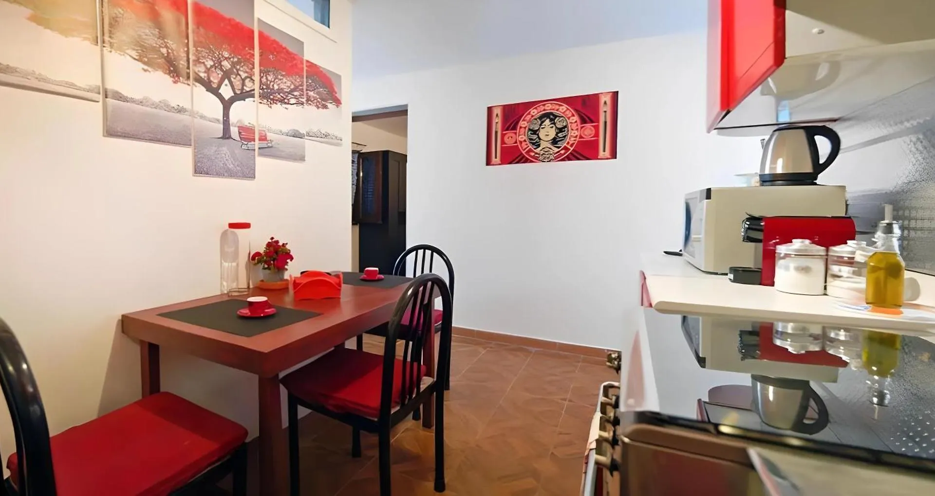 Sea Breeze Villa - Sole Apartment Bari 0*,  Italy